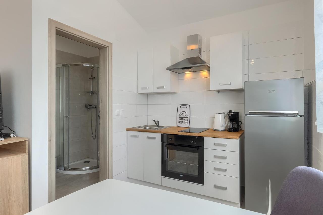 Apartments Medulin 2217 エクステリア 写真