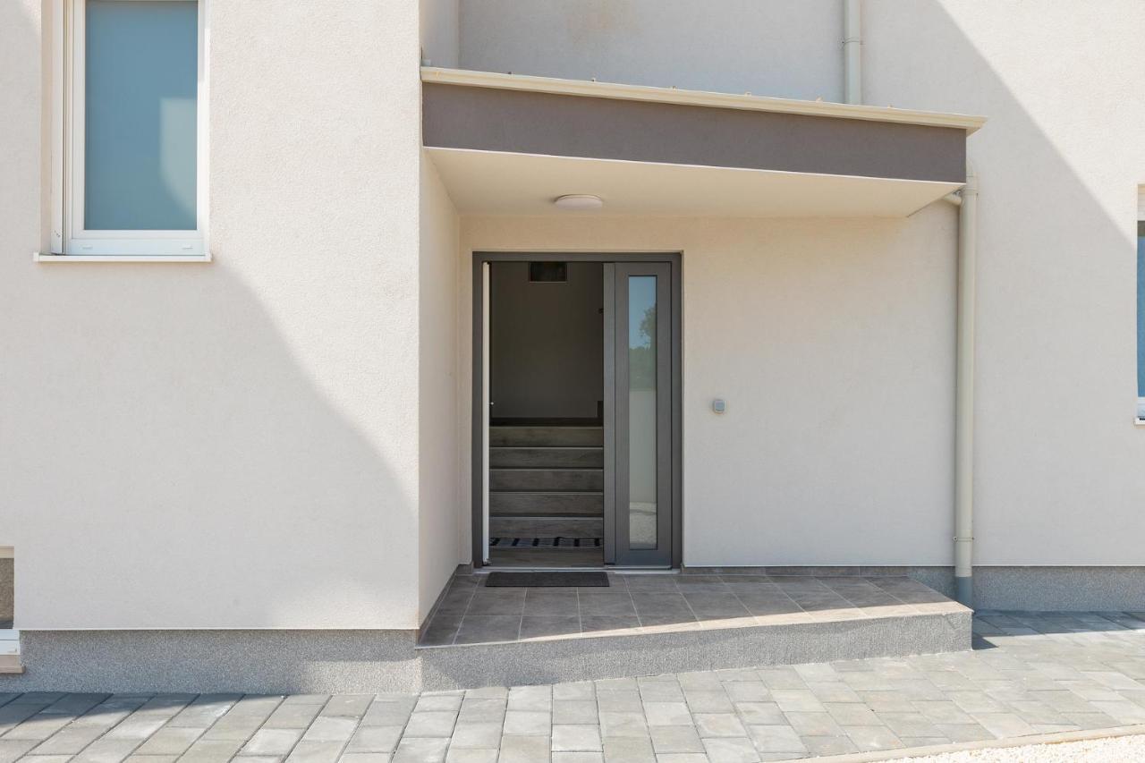Apartments Medulin 2217 エクステリア 写真
