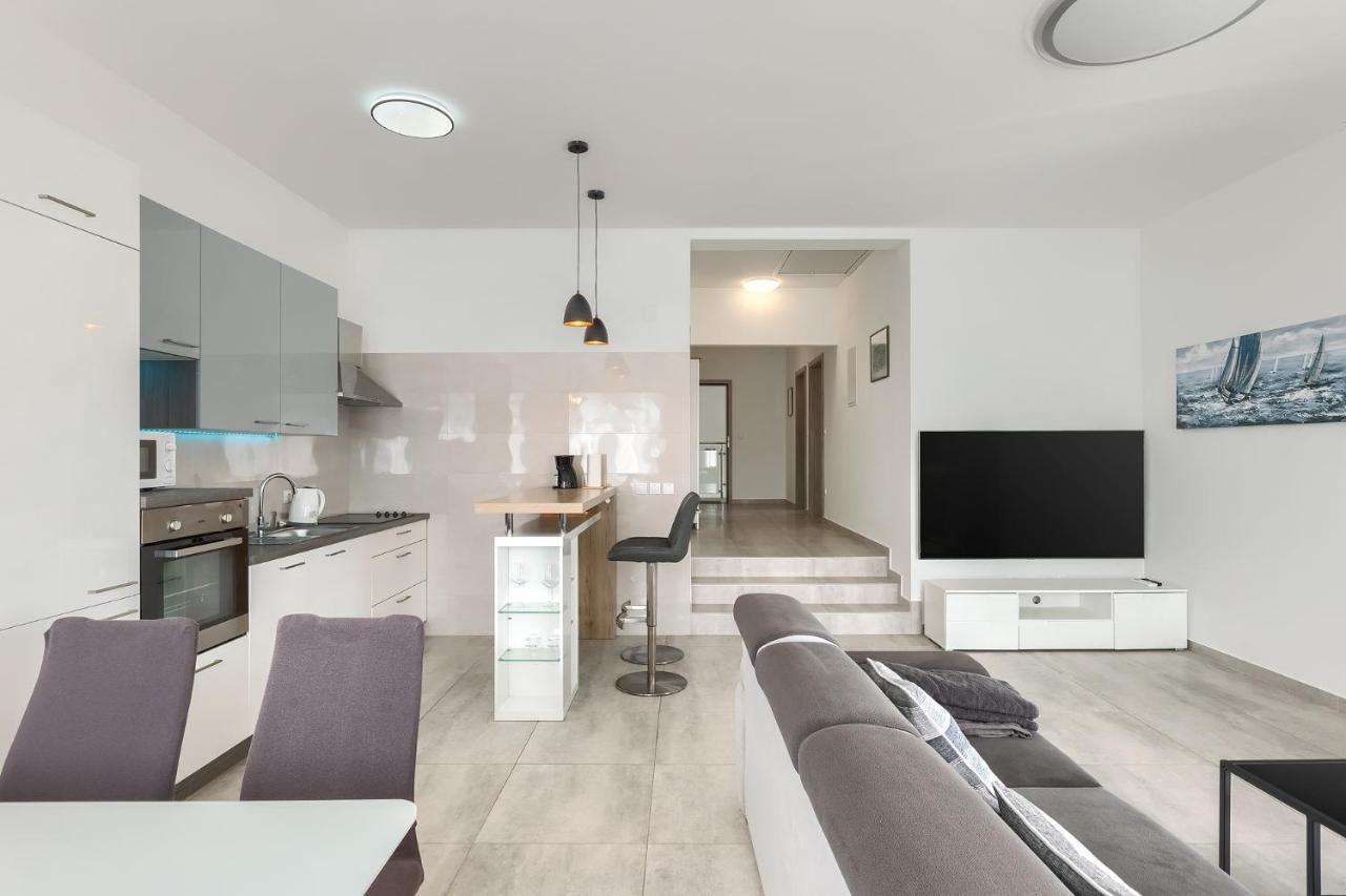 Apartments Medulin 2217 エクステリア 写真